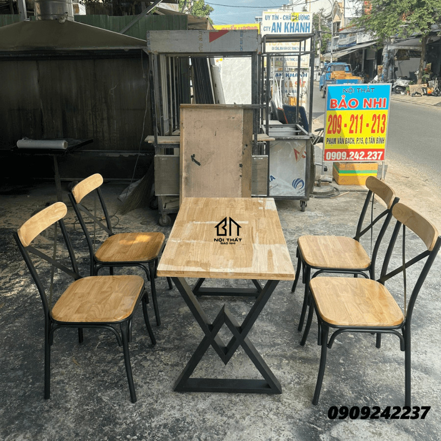Bàn Ghế Quán Ăn