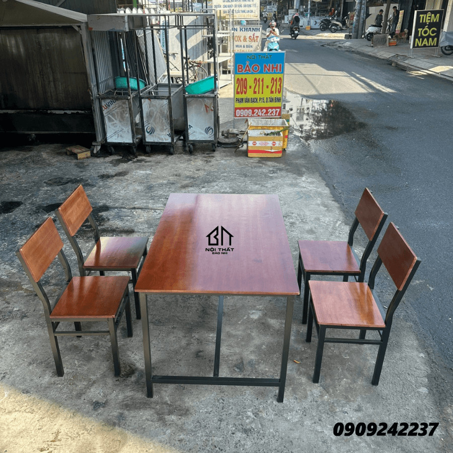 Bàn Ghế Quán Ăn